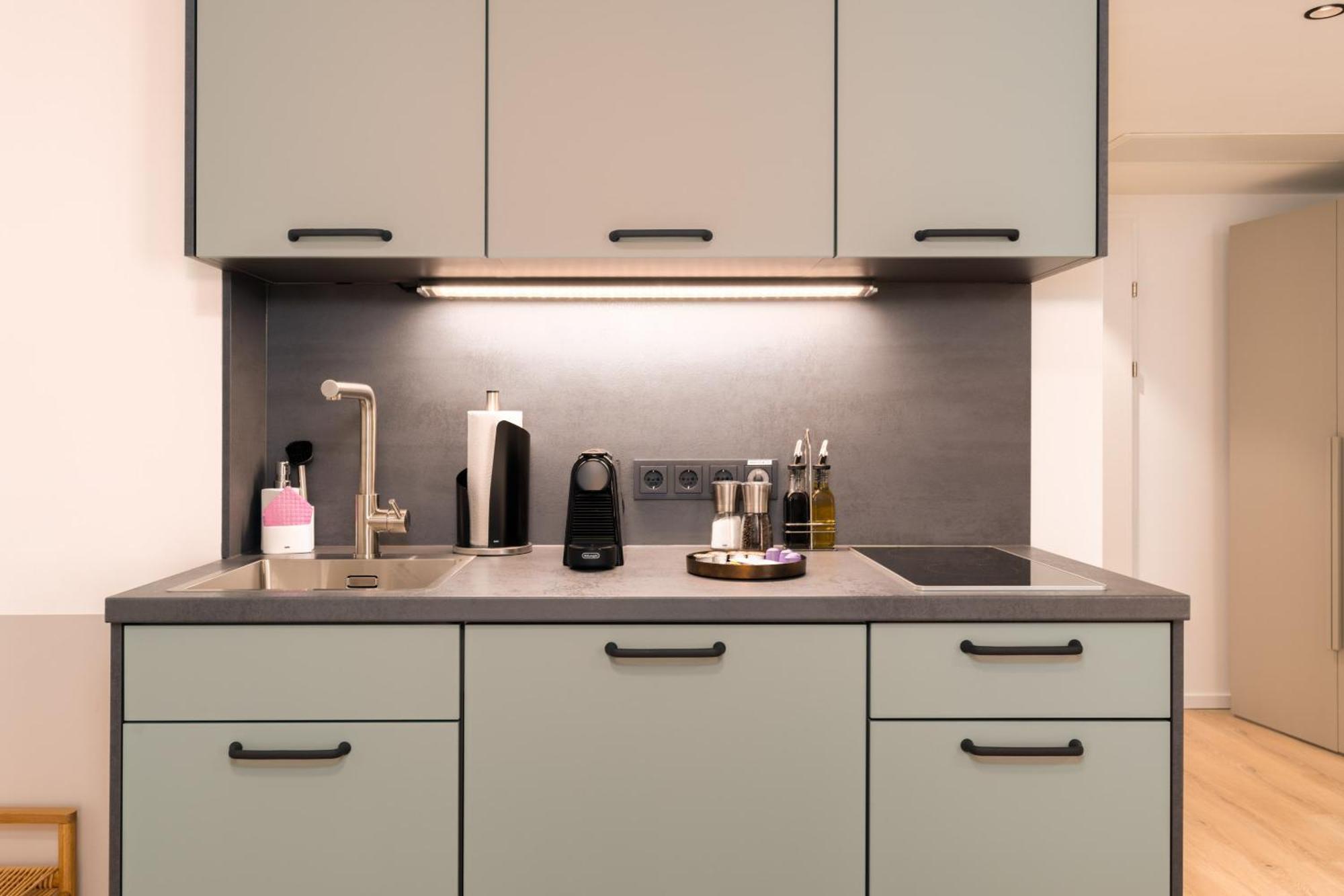 Limehome Vienna Favoritenstr. Стая снимка