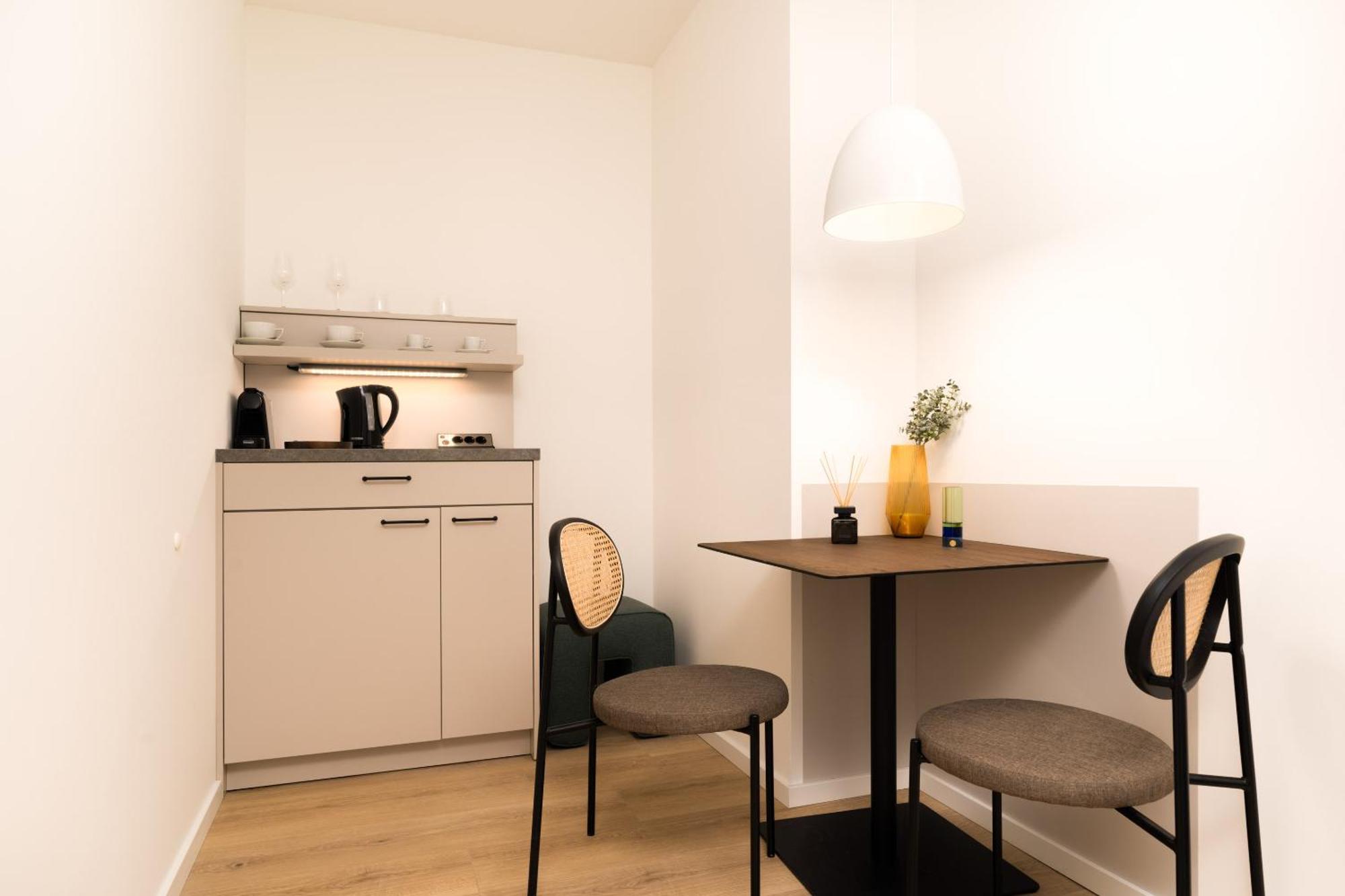 Limehome Vienna Favoritenstr. Стая снимка