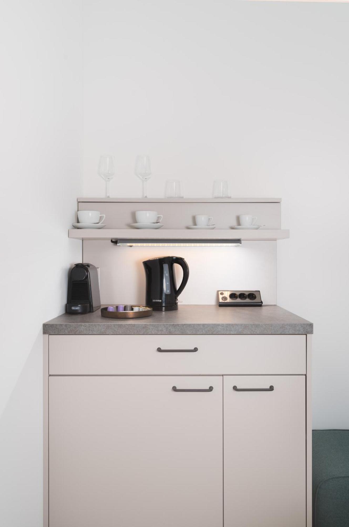 Limehome Vienna Favoritenstr. Стая снимка